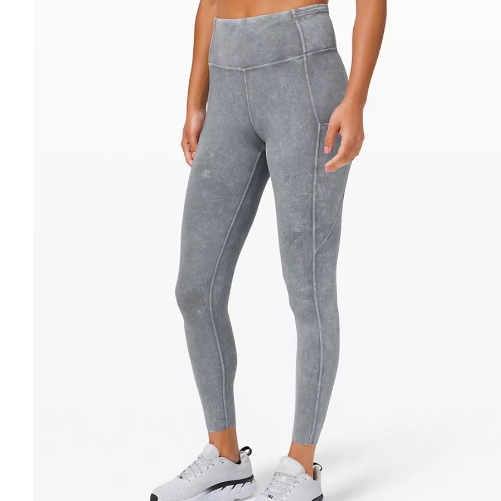 Lululemon Fast and Free High Rise Tight 25” Space Dye size 4